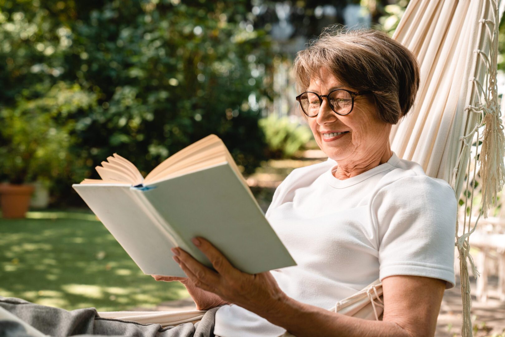 Senior woman enjoying a sunny day